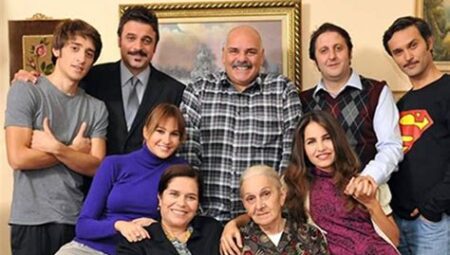 Türk Dizilerinde Aile Teması